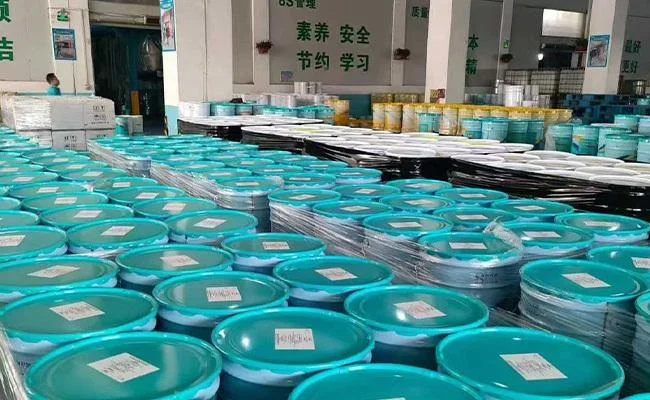 Epoxi autonivelante antiestático · 13